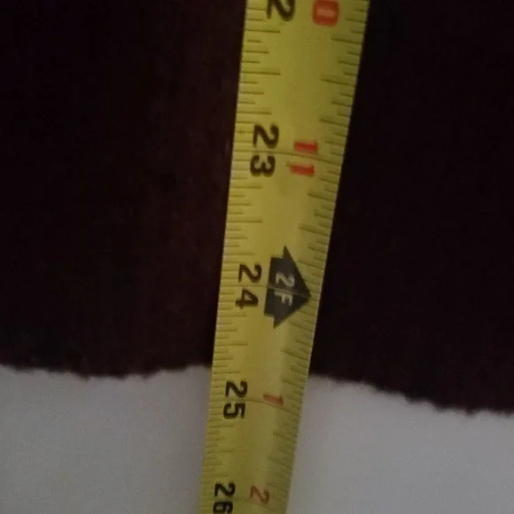 Athleta Jacquard Sweater Size Medium Merino Wool Purple Burgundy Soft Cozy - Picture 10 of 10